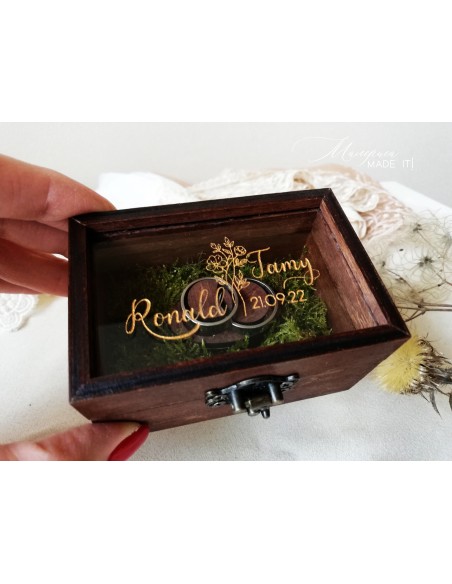 Rectangular Wedding Ring Box with Clear Lid