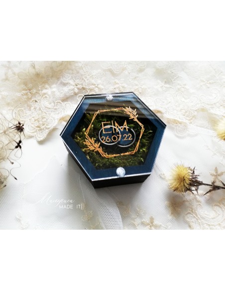 Hexagonal ring box with magnetic closure – personalized wedding box