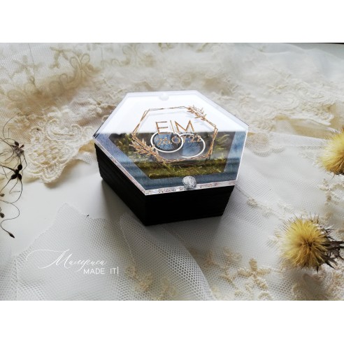 Hexagonal ring box with magnetic closure – personalized wedding box