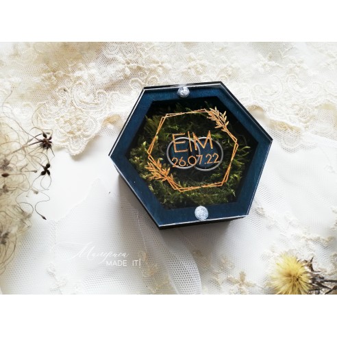 Hexagonal ring box with magnetic closure – personalized wedding box