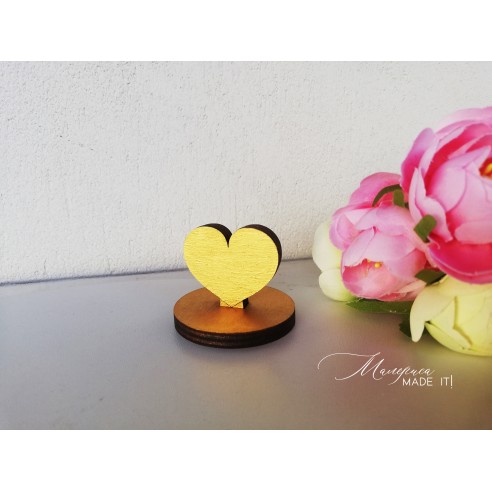 Table number holder or menu card - heart