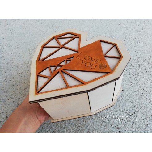 Gift box heart for woman - small