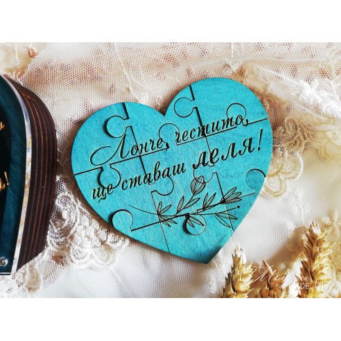Invitation for godparents in a personalized wooden box