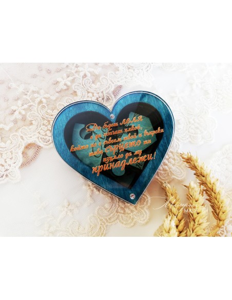 Heart puzzle box for bridesmaid invitation