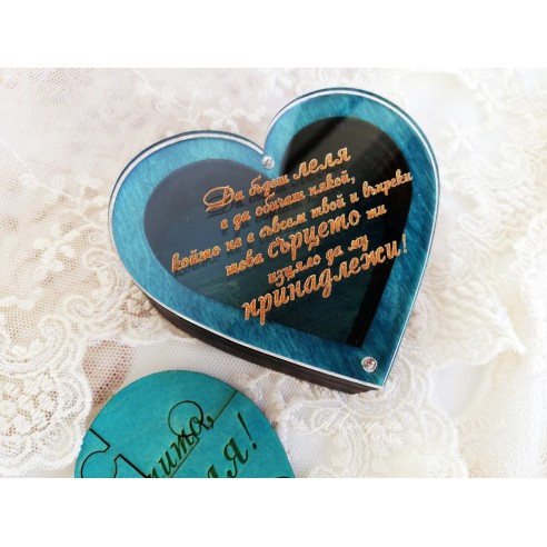 Personalized wooden heart box with invitation and puzzle