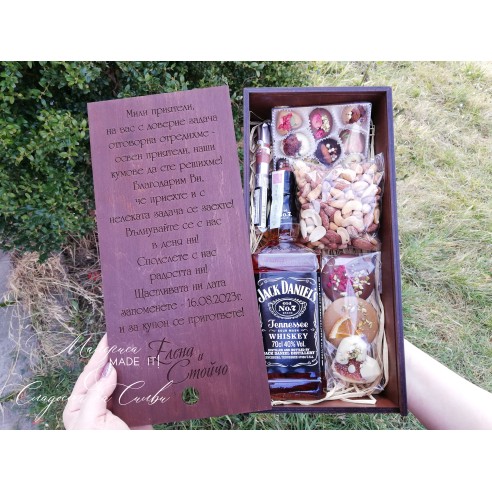 Wooden invitation for best man and best woman | Personalized wooden box