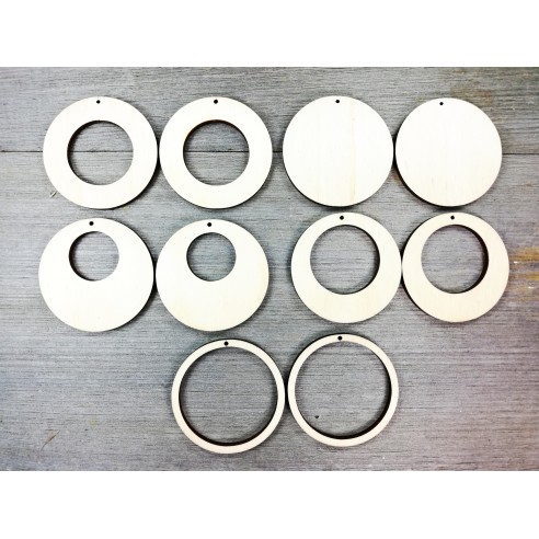 Round wooden or plexiglass bases for earrings
