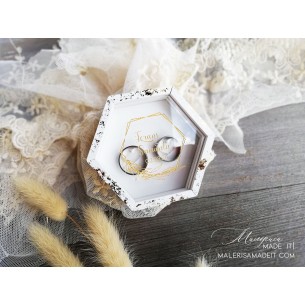 Wedding ring box