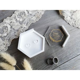 Personalized wedding ring box with clear lid