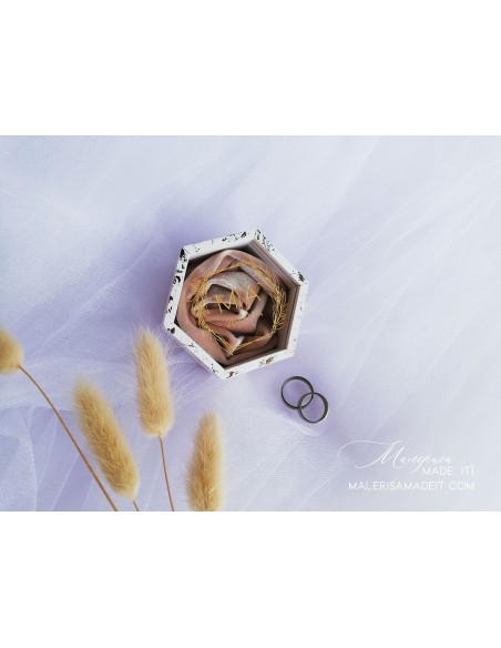 Personalized wedding ring box with velvet and foil effect