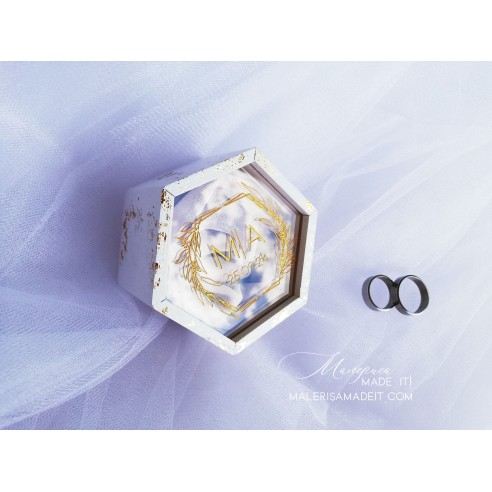 Personalized wedding ring box with velvet and foil effect