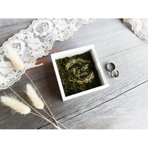 Square Ring Box with Moss | Wooden Personalized Wedding Box