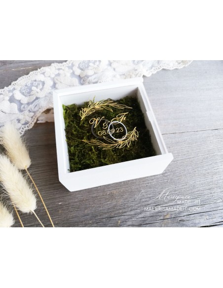 Square Ring Box with Moss | Wooden Personalized Wedding Box