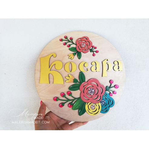 Wooden name plate for nursery with flowers