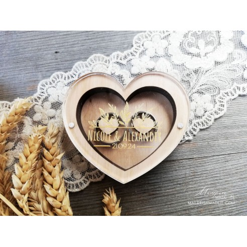 Heart-shaped wedding ring box