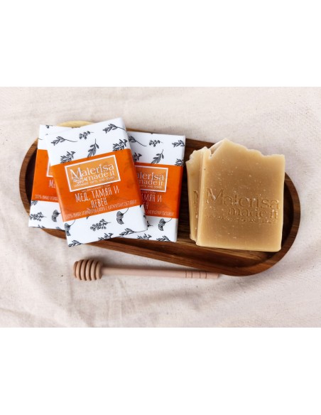 Natural soap - Honey, Frankincense and Calendula.