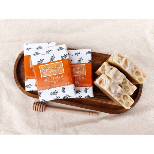 Natural soap - Honey, Frankincense and Calendula.