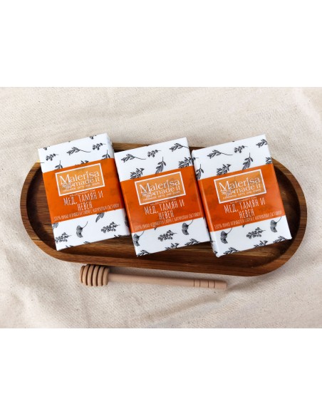 Natural soap - Honey, Frankincense and Calendula.
