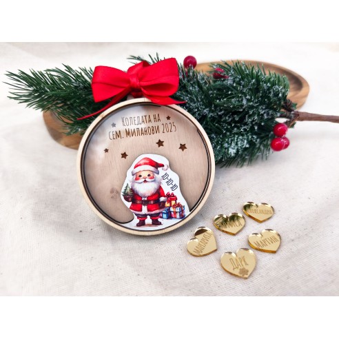 Family Christmas tree toy - shaker with Santa Claus