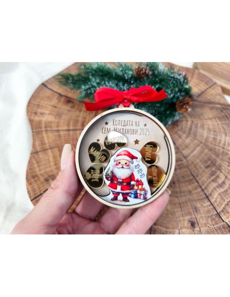 Family Christmas tree toy - shaker with Santa Claus
