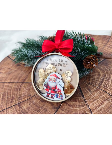 Family Christmas tree toy - shaker with Santa Claus