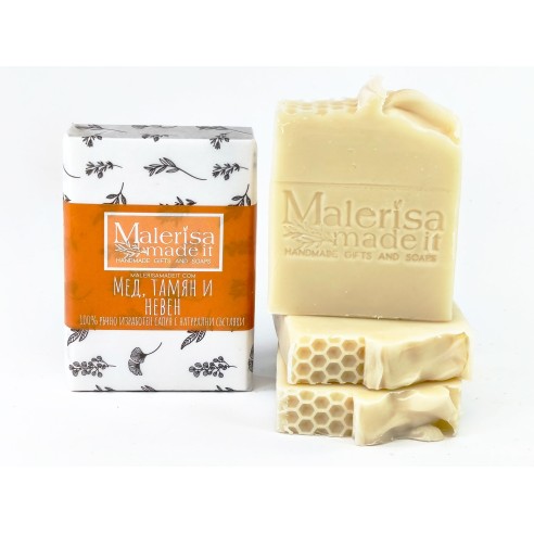 Gift box with 4 natural soaps - For her