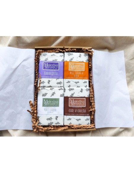 Gift box with 4 natural soaps - For her