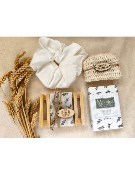 Gift box with natural soap - Relax