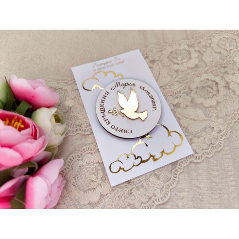 Gifts for guests for a christening with a golden dove – personalized souvenirs
