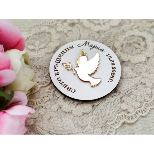Gifts for guests for a christening with a golden dove – personalized souvenirs