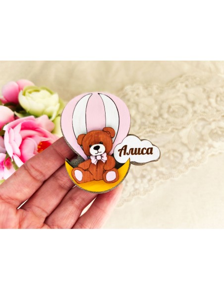 Personalized magnet with a bear, balloon and moon