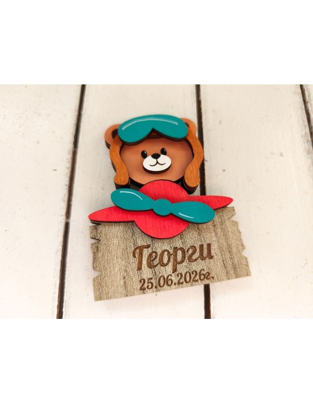 Personalized magnet with a teddy bear in a plane