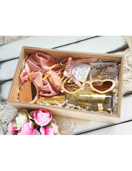 Bridesmaid box with name | Personalized gift box with accessories