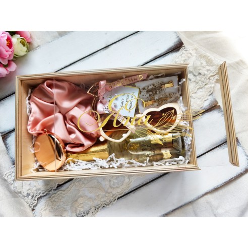 Bridesmaid box with name | Personalized gift box with accessories