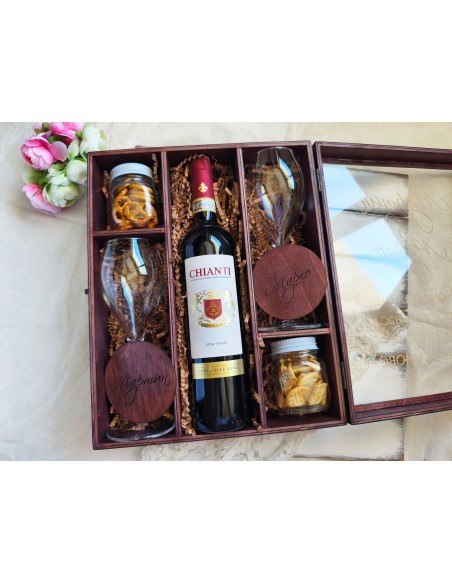 Personalized wooden invitation box for best man and best woman with transparent lid | Malerisa Made It