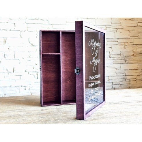 Personalized wooden invitation box for best man and best woman with transparent lid | Malerisa Made It