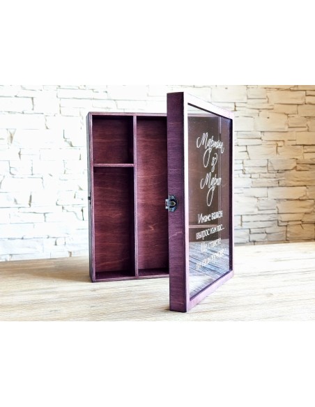 Personalized wooden invitation box for best man and best woman with transparent lid | Malerisa Made It