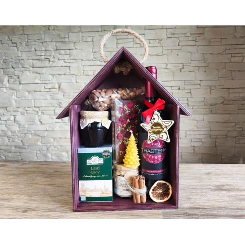 Luxury wooden house shaped box for corporate gifts