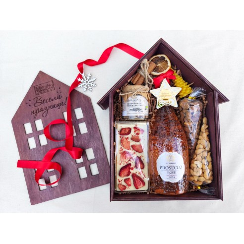 Original wooden box house for corporate gifts
