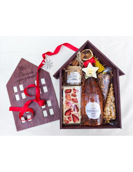 Original wooden box house for corporate gifts