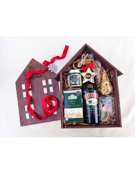 Personalized wooden box with sliding lid for business gifts