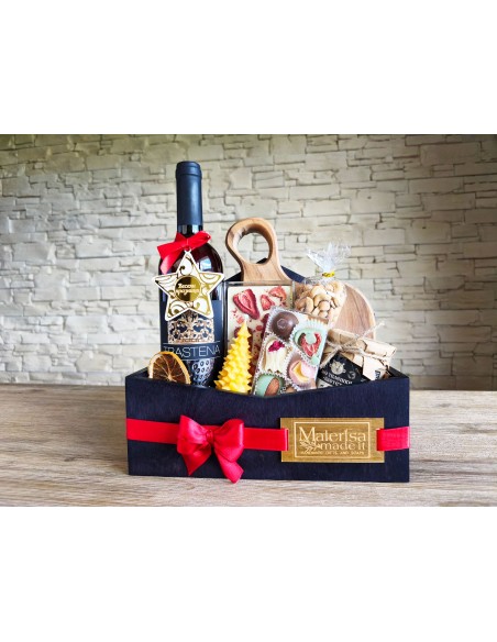 Premium wooden basket for corporate gifts and business partners