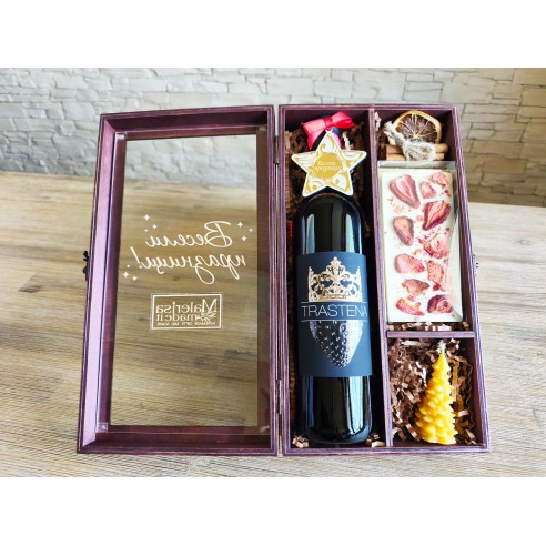 Premium wooden gift box with practical internal compartments