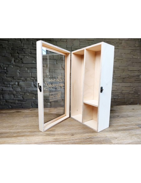 Stylish wooden box with compartments for corporate and special occasions