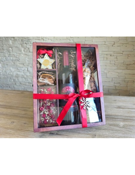 Empty or full corporate box for personalized gifts