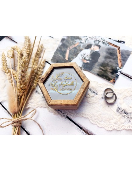 Elegant Wedding Ring Box