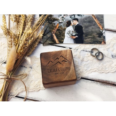 Square Ring Box with Velvet Filling
