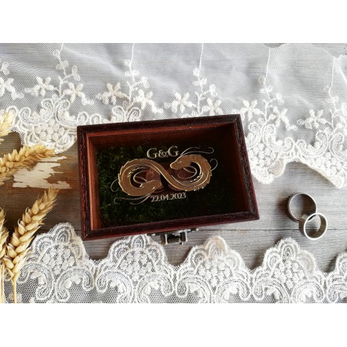 Rectangular wooden ring box - personalized with wedding engraving