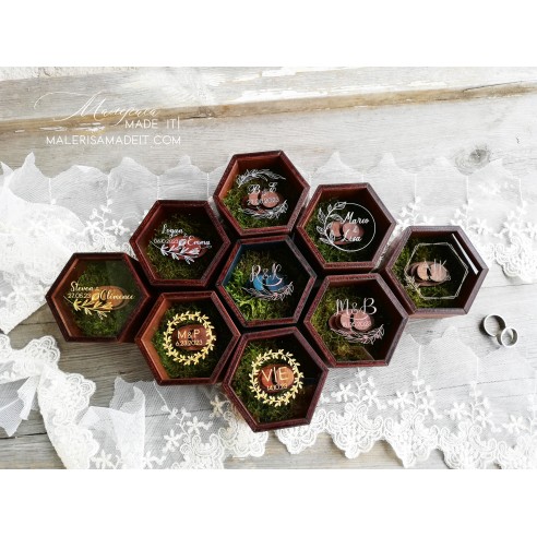 Hexagonal Ring Box with Moss and Clear Sliding Lid