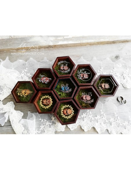 Hexagonal Ring Box with Moss and Clear Sliding Lid